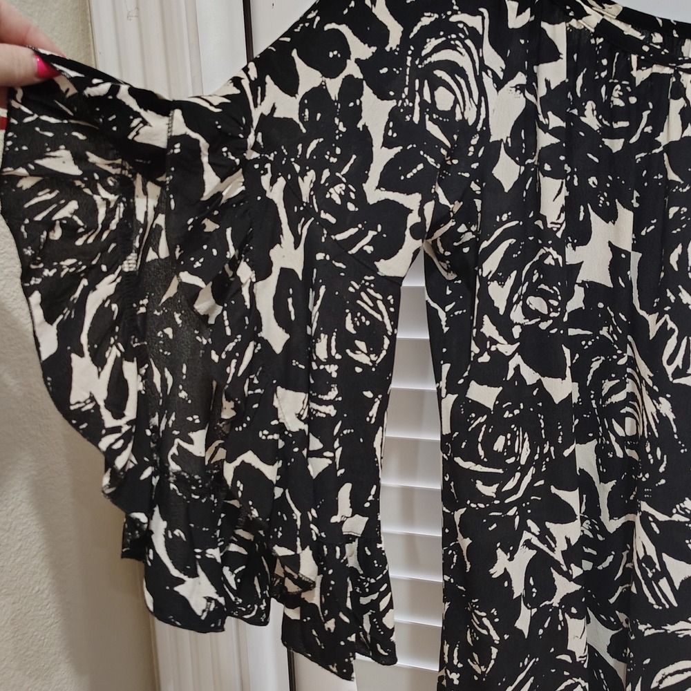 Uncle Frank Floral Mini Dress Women S Black White Ruffle Bell Sleeve Whimsigoth - Picture 2 of 5